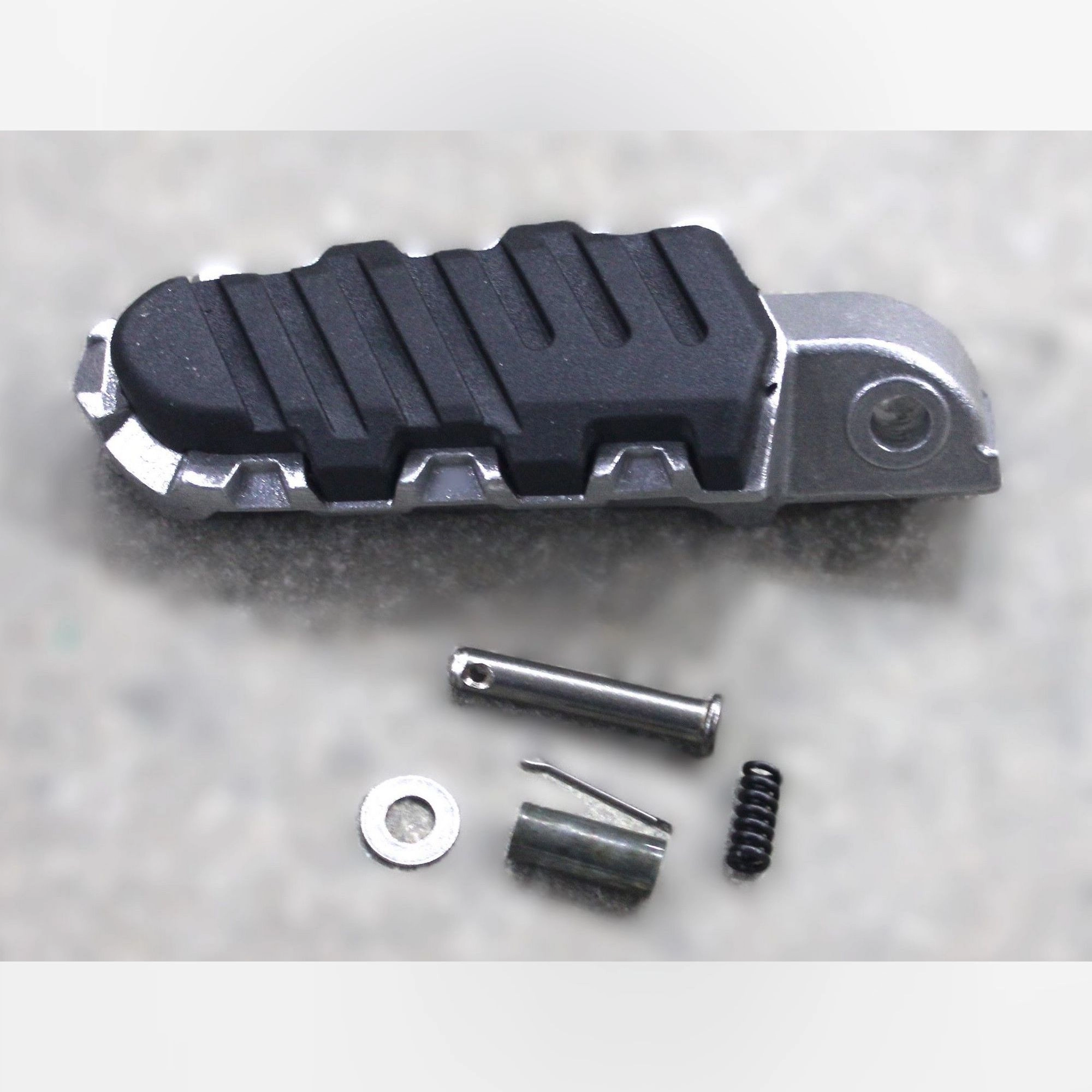 ARORA SHARK 125 SOL ARKA BASAMAK #SHARK 125-104